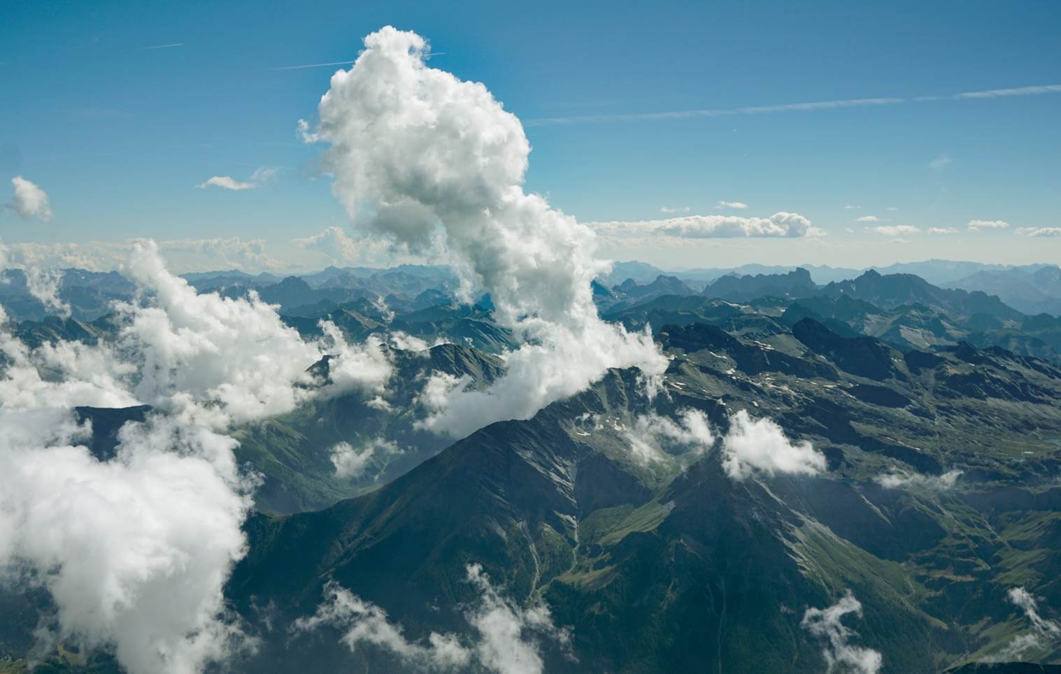 0815 160124 JLS05369 K1 b