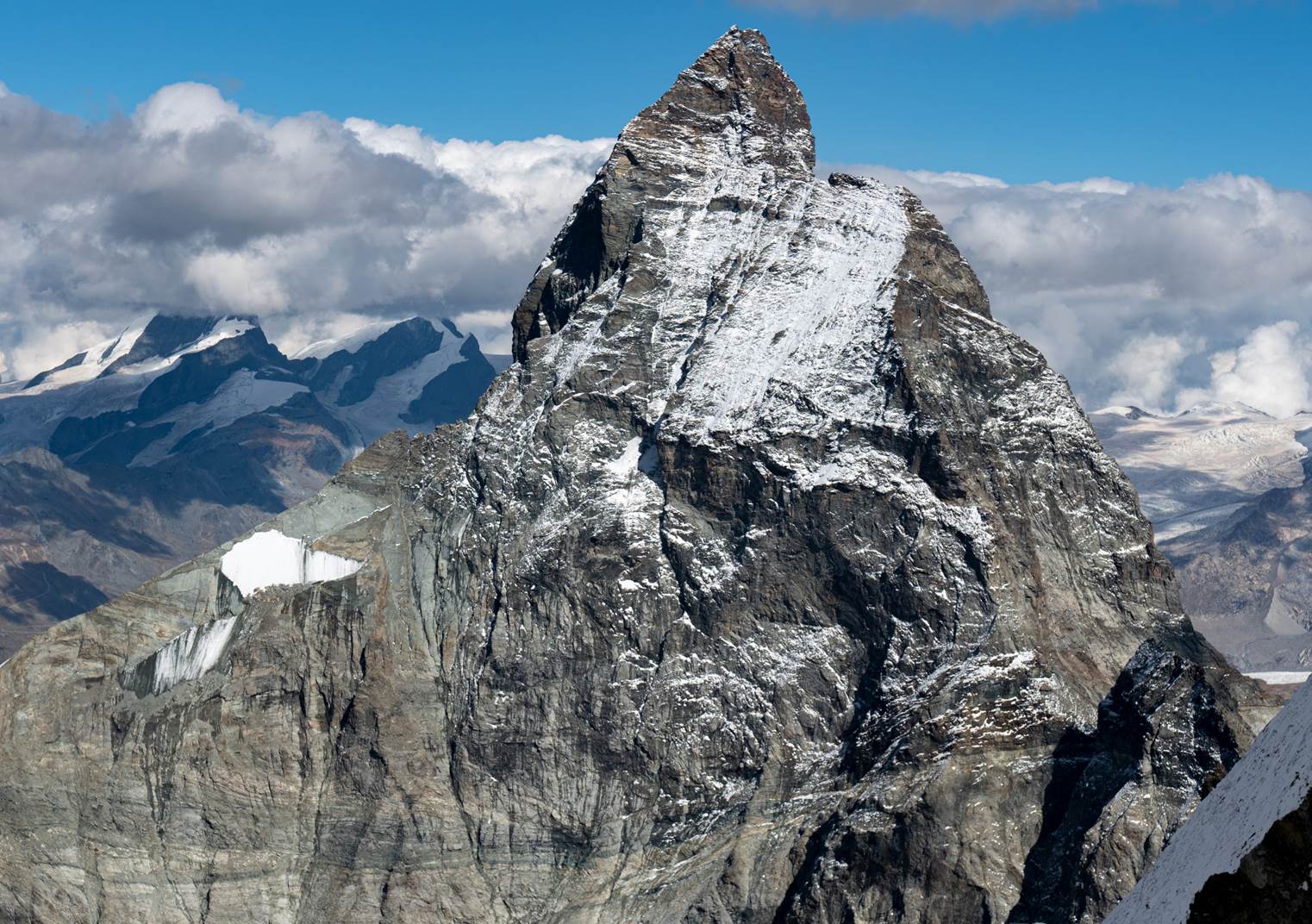 0901 JA 155838 JLS8242 br K1 Matterhorn